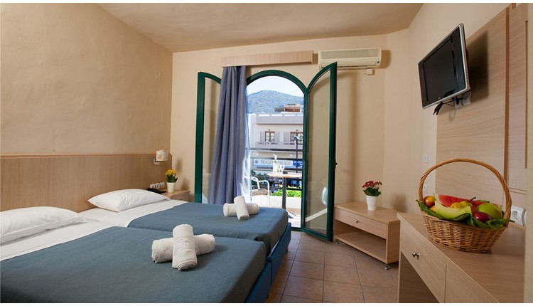 Pela Maria Hotel, Крит